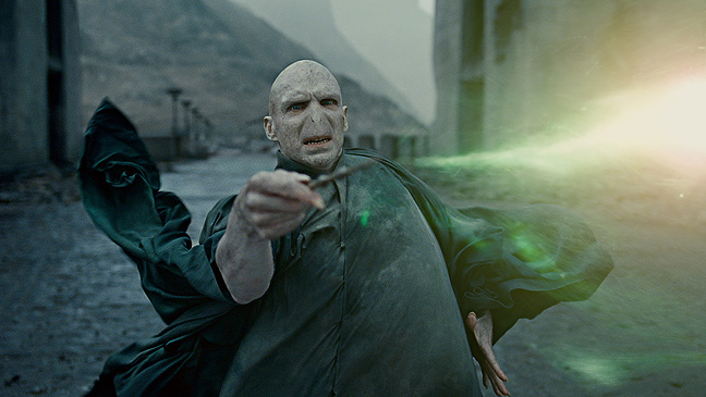 Filme sobre passado de Voldemort ganha trailer e será lançado no Youtube