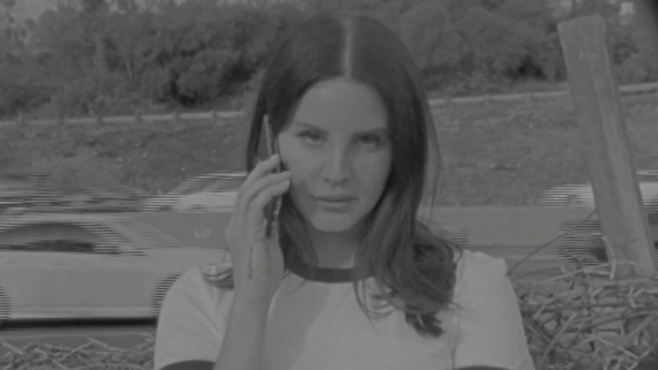 Lana Del Rey lança clipe de “Mariners Apartment Complex”