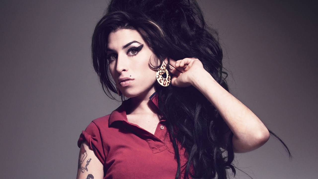 Holograma de Amy Winehouse terá turnê em 2019