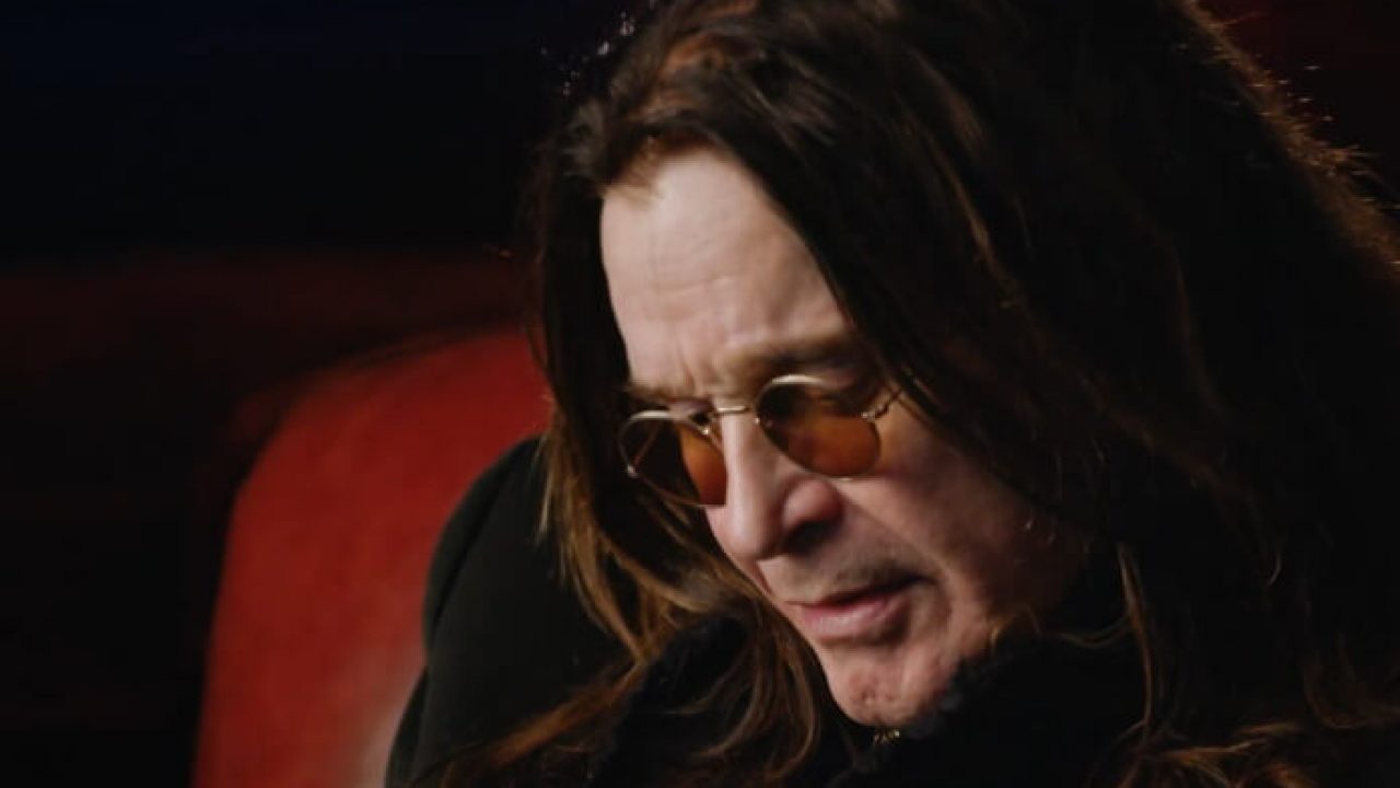 Ozzy Osbourne lança clipe de ‘Ordinary Man’