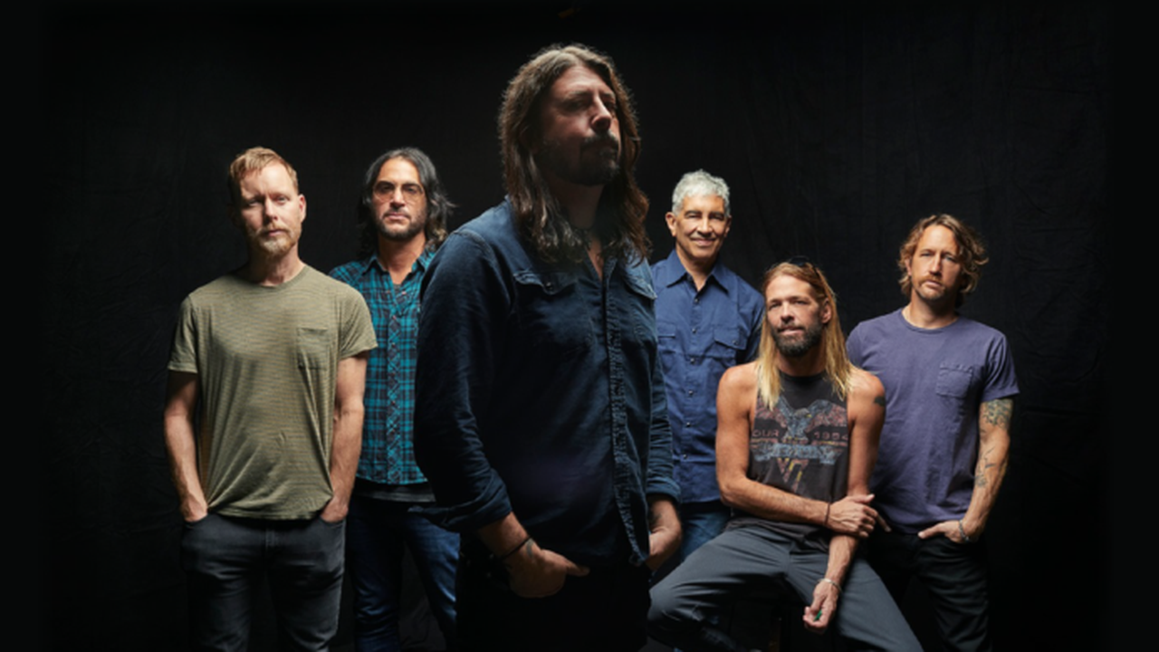 Foo Fighters lança seu novo álbum, Medicine At Midnight