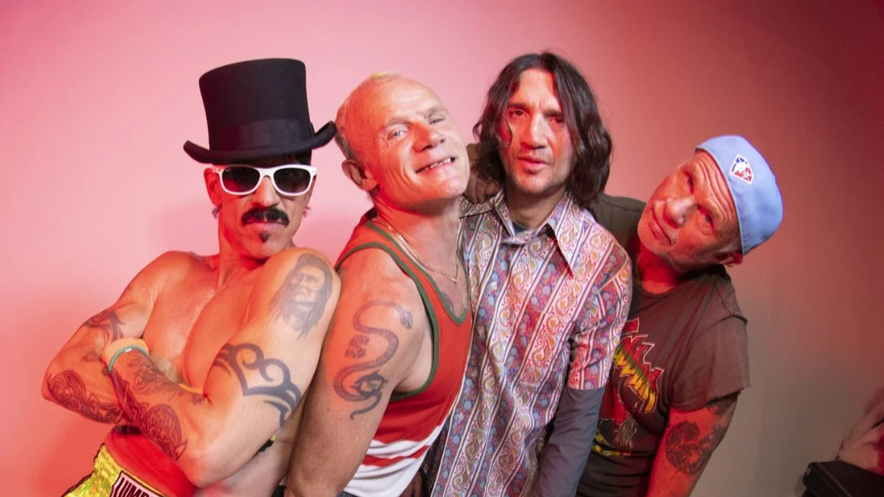 Red Hot Chili Peppers lança novo álbum, ouça “Return of the Dream Canteen”