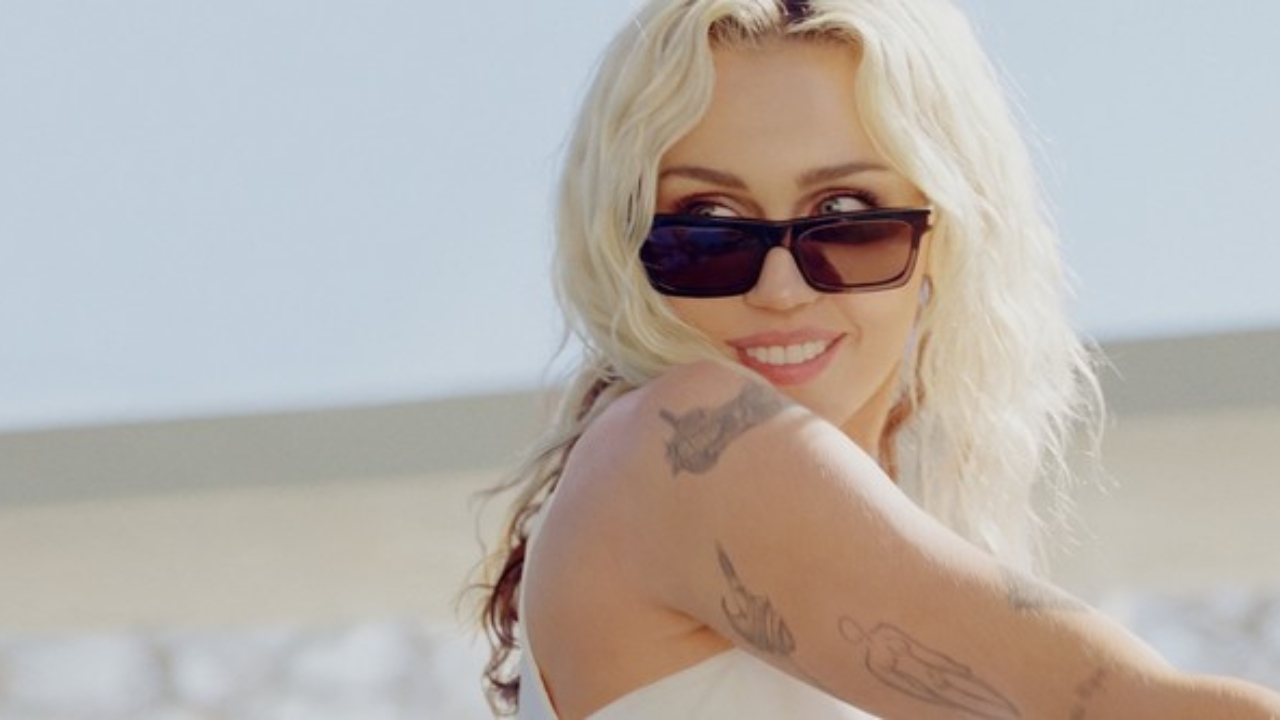 Miley Cyrus lança novo álbum, ouça Endless Summer Vacation