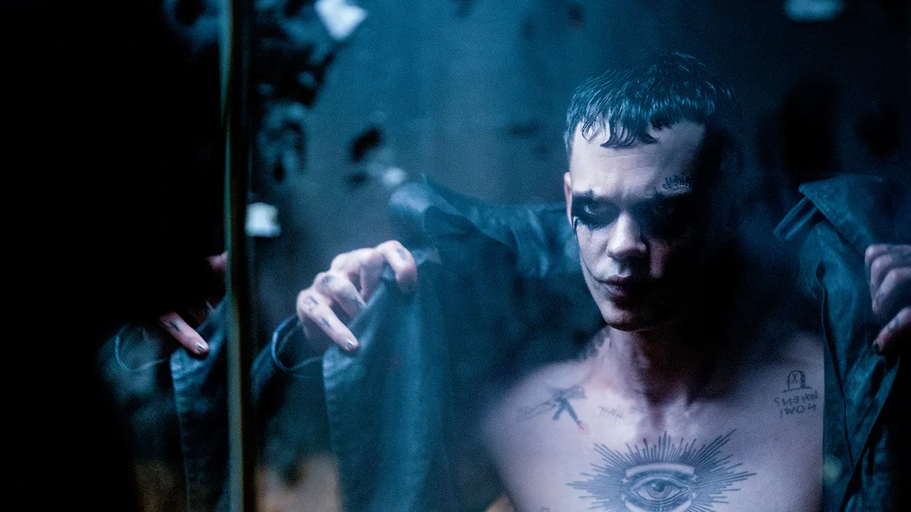 O Corvo – remake com Bill Skarsgård ganha primeiro trailer
