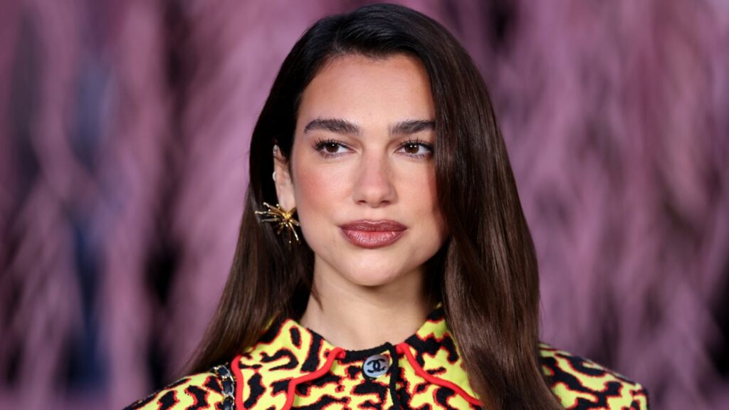 Dua Lipa estará no elenco de Peaked, novo filme da A24