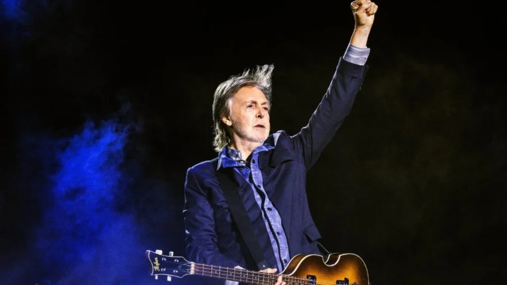 Paul McCartney lança single e anuncia novo álbum