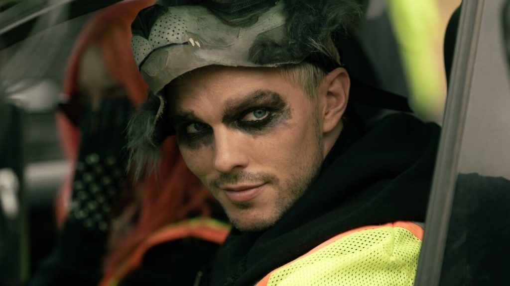Como Roubar Um Banco – Nicholas Hoult é ladrão e influencer no trailer