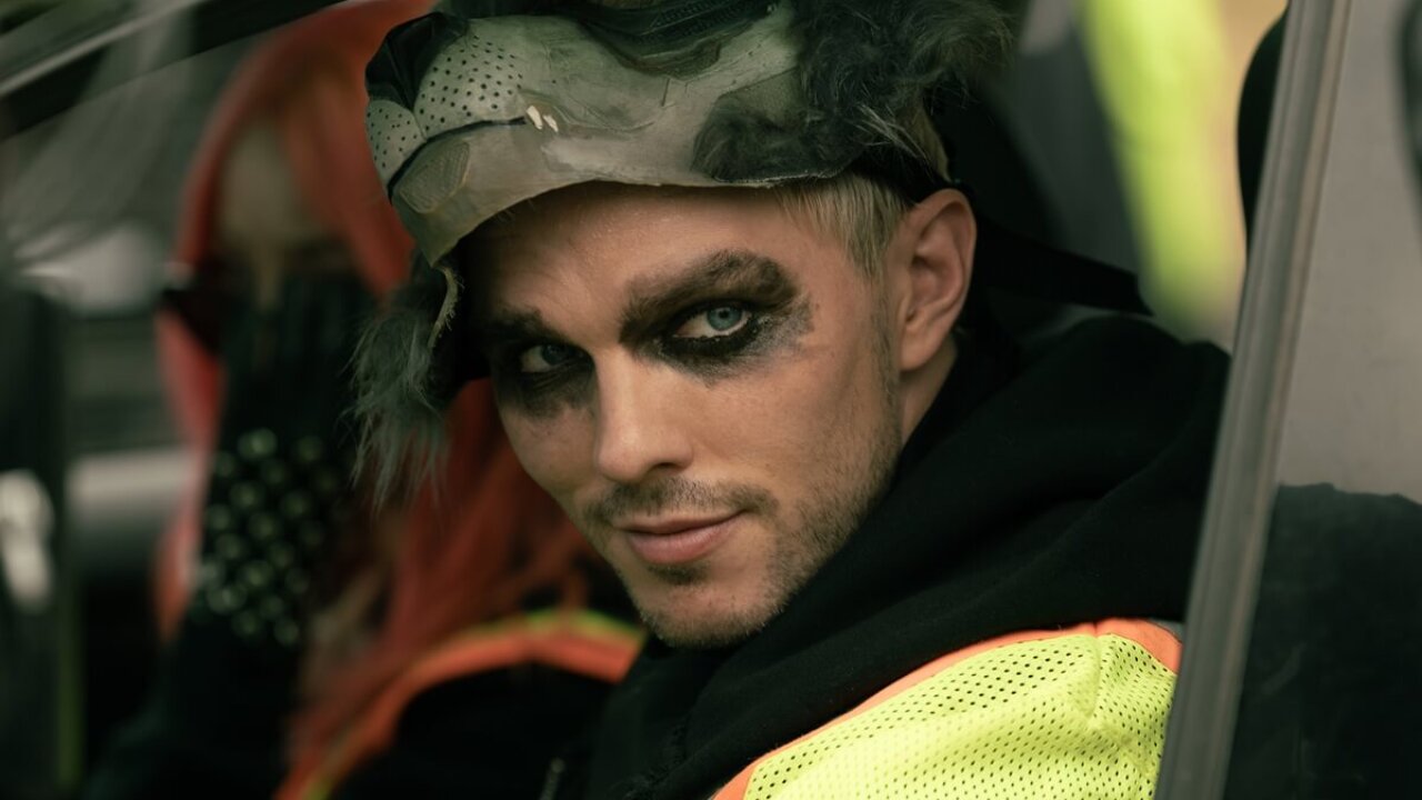 Como Roubar Um Banco – Nicholas Hoult é ladrão e influencer no trailer