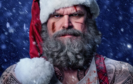 Noite Ainda Mais Infeliz – David Harbour retorna como Papai Noel Porradeiro no trailer
